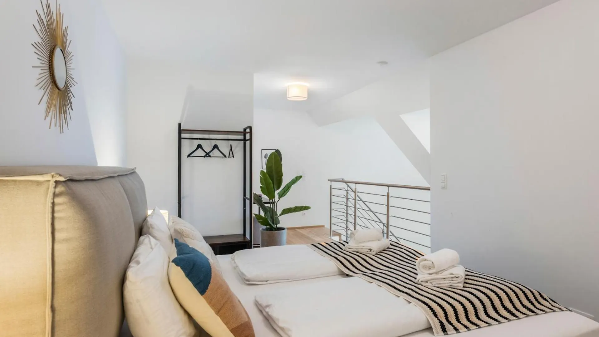 Hillside Living Vienna Aparthotel